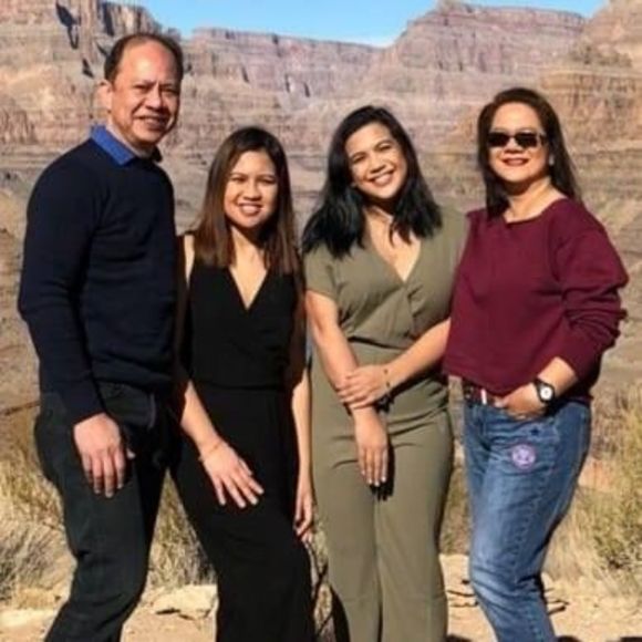 Meet your Posher, Leah - Picture 1 of 1